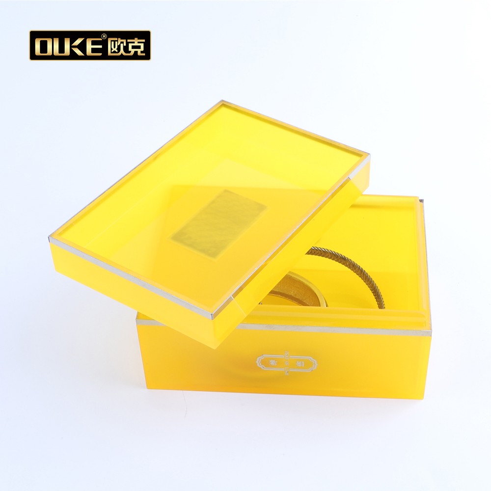 acrylic box
